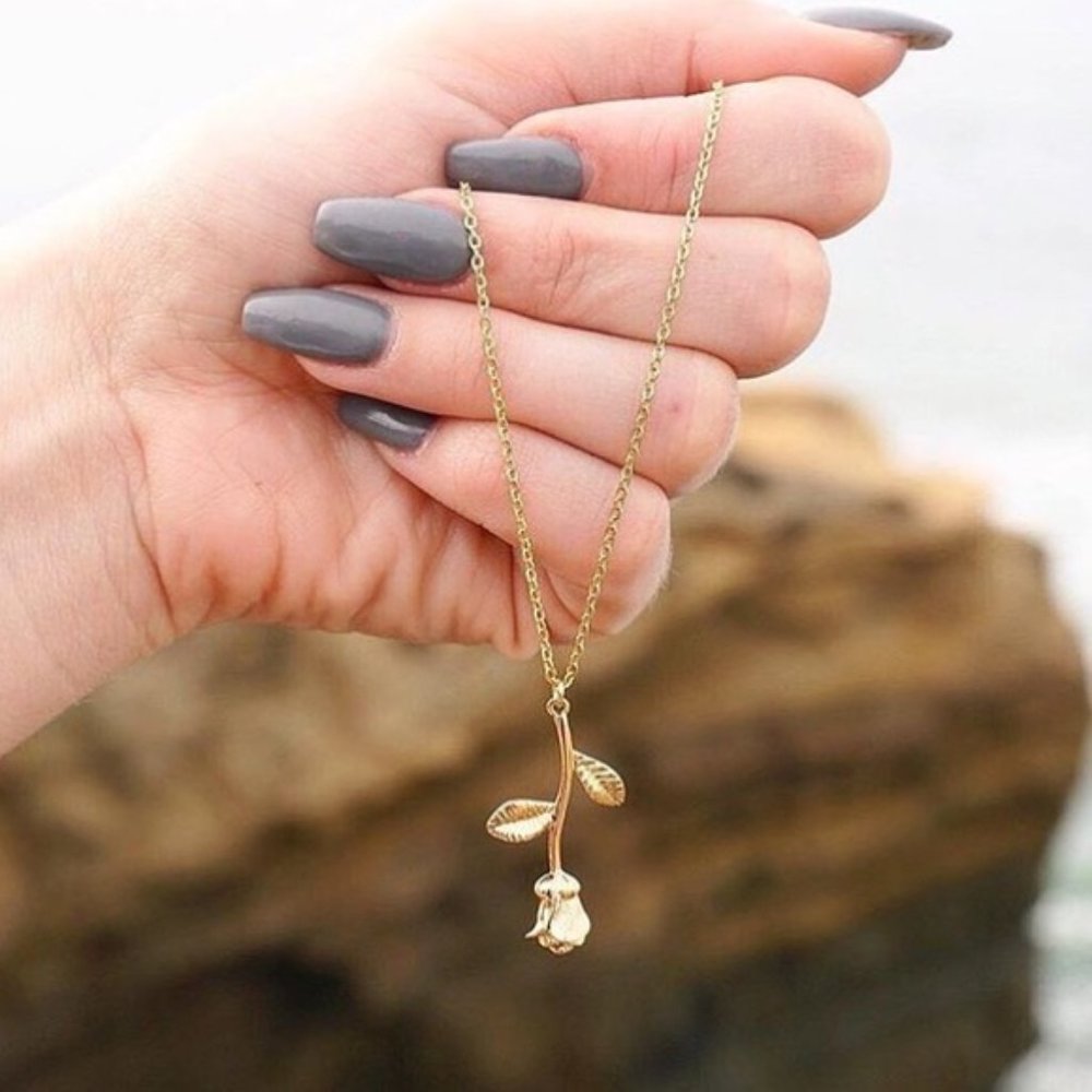 Gold Rose Necklace - Picture 7 of 7